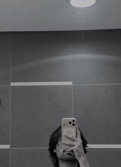 Jacob ( Female Esscorte) - Male escort in Al Manama Photo 1 of 1