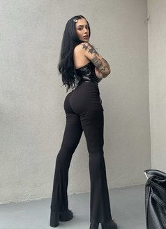 Jacqueline - puta in Marseille Photo 4 of 6