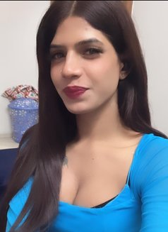 JacquelineGlow - Transsexual escort in Noida Photo 6 of 6