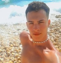 Jad - Male escort in Beirut