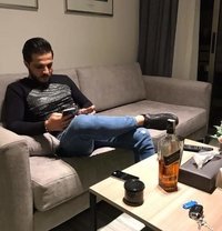 Alii - Acompañantes masculino in Abu Dhabi