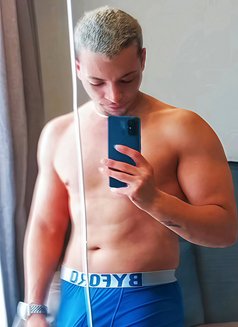 Jad Leo - Male escort in Kuala Lumpur Photo 4 of 5