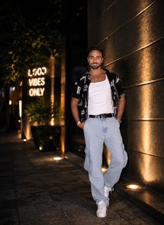 Jad - Acompañantes masculino in Riyadh Photo 5 of 5
