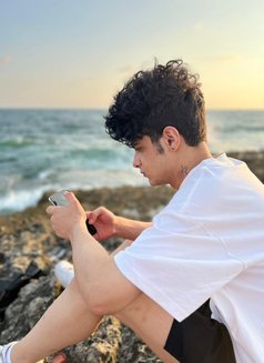 Jad - Acompañantes masculino in Beirut Photo 6 of 8