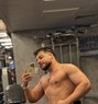 Jad228 - Acompañantes masculino in Dubai Photo 7 of 8