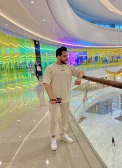 Jad229 - Male escort in Dubai Photo 5 of 8