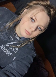 Jada - escort in Maldives Photo 2 of 2