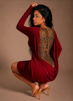 Jade - escort in Lisbon Photo 3 of 5