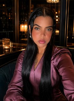 Jade - escort in Lisbon Photo 4 of 5