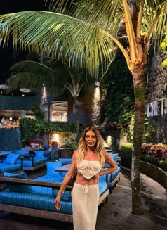 Jade 🇧🇷 - puta in Singapore Photo 10 of 11