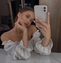 Jade - escort in Taipei