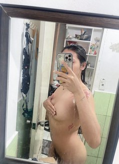 Jade Cumshow - Acompañantes transexual in Quezon Photo 6 of 9