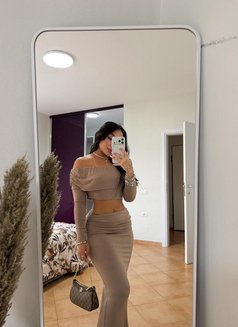 Jade Ferraz - puta in São Paulo Photo 1 of 14