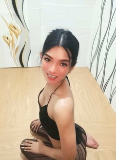 Jade - Transsexual escort in Davao Photo 4 of 5