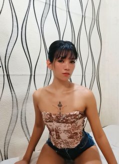 Jade - Transsexual escort in Davao Photo 12 of 12