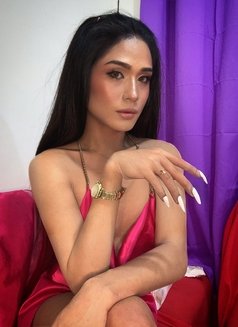 JADE - Transsexual escort in Makati City Photo 8 of 14