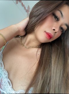 Jade Seductress - puta in Manila Photo 18 of 19