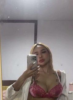 Jade - puta in Ko Samui Photo 5 of 6