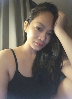 Jadeene - escort in Manila Photo 1 of 11