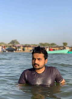 Jahanzaib - Male escort in Karāchi Photo 1 of 6