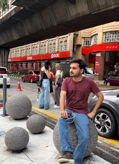 Jahanzeb - Male escort in Karāchi Photo 3 of 8