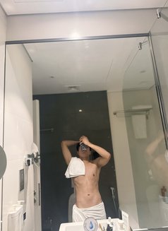 Jahmeel 02 - Male escort in Dubai Photo 1 of 5