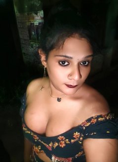 Jahnavi Reddy - Transsexual escort in Hyderabad Photo 1 of 3