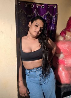 Jahnavi Reddy - Transsexual escort in Hyderabad Photo 4 of 6
