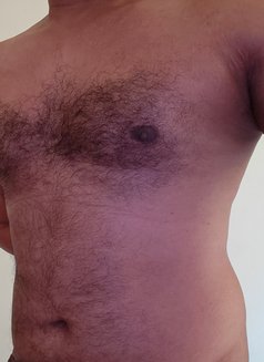 Jai - Male escort in Muscat Photo 2 of 9