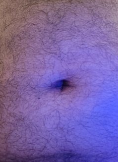 Jai - Male escort in Muscat Photo 3 of 9