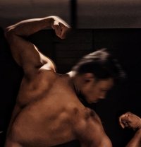 Jord - Male adult performer in Bangalore