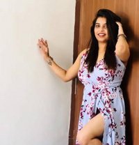 Jaini - puta in Bangalore