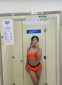 Jaira Live Show - Transsexual escort in Manila Photo 3 of 3