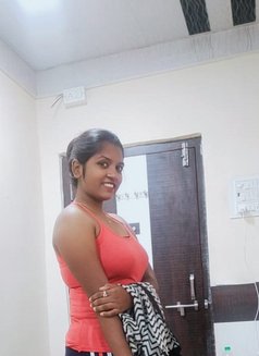 Jaismin - escort in Mumbai Photo 7 of 17