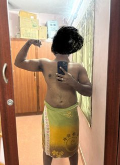 Jaison - Male adult performer in Pondicherry Photo 2 of 2