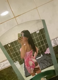 Jaja - Transsexual escort in Makati City Photo 14 of 16