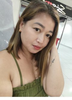 Jajah - puta in Dubai Photo 1 of 4