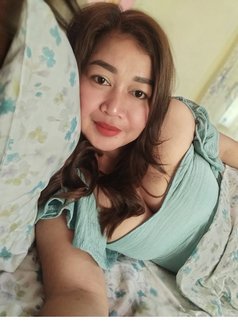 Jajah - puta in Dubai Photo 3 of 4