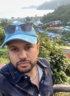 Jake Bbc - Male escort in Phuket Photo 7 of 7