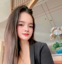 Jakie - escort in Manila