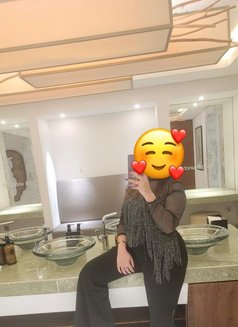 Jala - escort in Dubai Photo 6 of 9