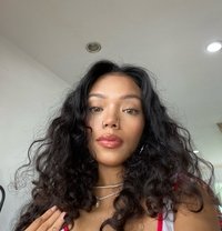 Curly - Camshow, Girlfriend Exp - escort in Manila