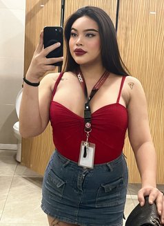 Jam Sevial - Transsexual escort in Manila Photo 13 of 16