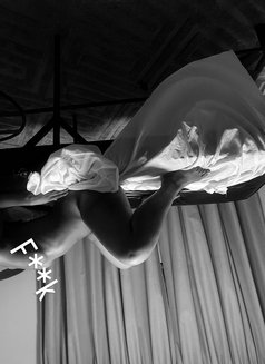 Jamaica - masseuse in Nairobi Photo 2 of 2