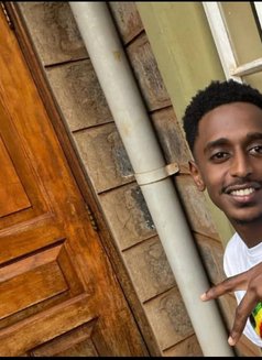 Jamal - Male escort in Nairobi Photo 2 of 4