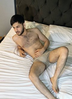 Jamal Massagist Top - Male escort in İstanbul Photo 11 of 15