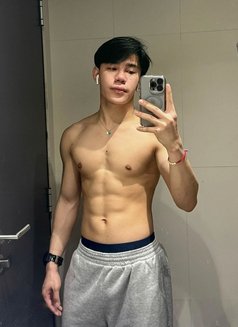 Jame - Acompañantes masculino in Bangkok Photo 2 of 4