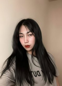 Jameelah Al Ghubrah Muscat - Transsexual escort in Muscat Photo 3 of 12