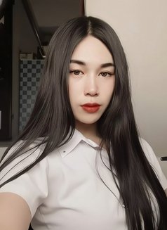 Jameelah Available Now - Transsexual escort in Muscat Photo 1 of 12