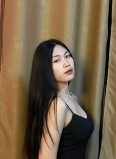 Jameelah Available Now - Transsexual escort in Muscat Photo 5 of 12